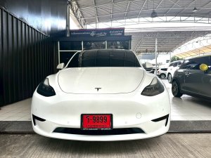 Tesla model Y REAR WHEEL DRIVE 2022
